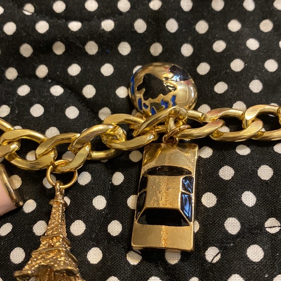 Super cute costume bracelet pink and gold tone - Picture 3 of 5